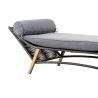 chaise de jardin allongée